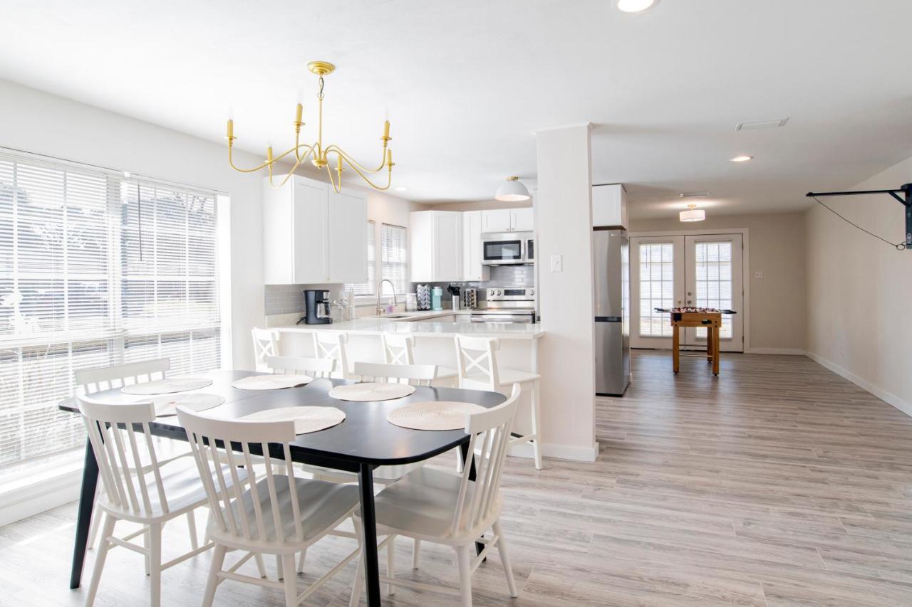House In Mobile Newly Renovated! Quiet & Centrally Located! エクステリア 写真